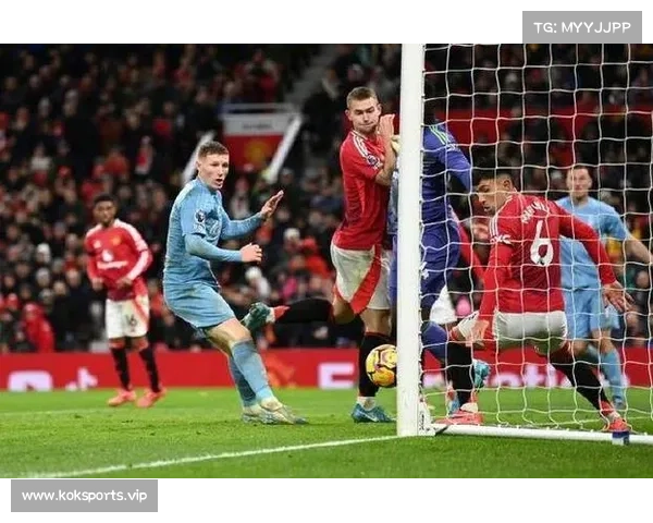 诺丁汉森林如期战胜曼联 曼联年轻球员表现再度波动成焦点