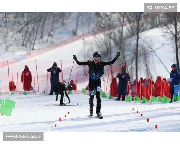 中国滑雪选手勇登国际赛场巅峰 全力冲击冬奥金牌梦想 中国滑雪选手勇登国际赛场巅峰 全力冲击冬奥金牌梦想