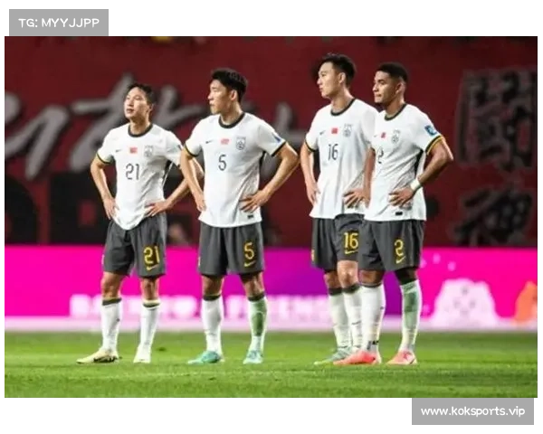 国足争议判罚引发热议 英格兰强烈不满要求公平公正 国足争议判罚引发热议 英格兰强烈不满要求公平公正