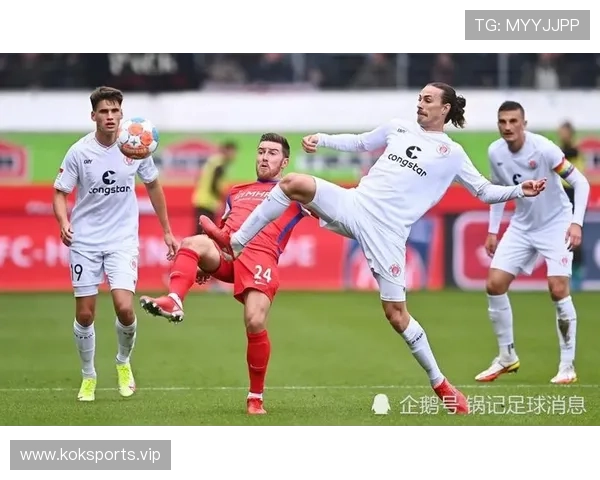 比克斯塔夫盛赞小哈达威多次关键发挥全面奠定球队比赛胜利基调 比克斯塔夫盛赞小哈达威多次关键发挥全面奠定球队比赛胜利基调